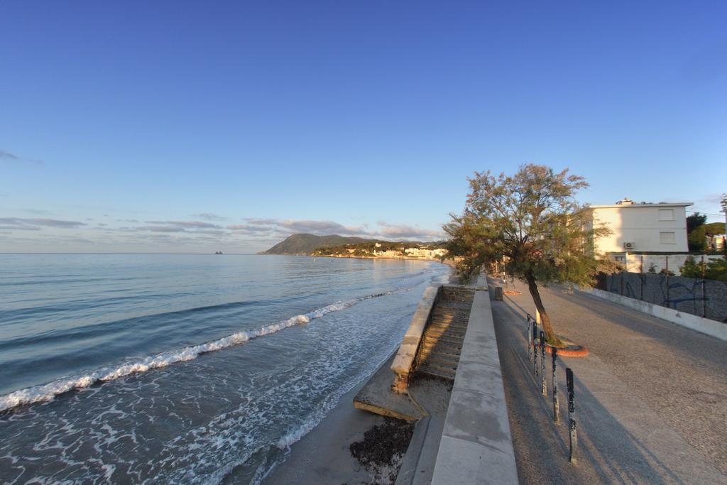 Apartment With Sea View La Seyne-sur-Mer Exterior foto